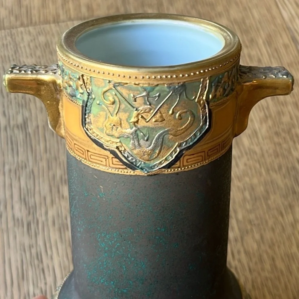 Nippon Morimura Hand Painted Amphora Vase Circa 1911-1921